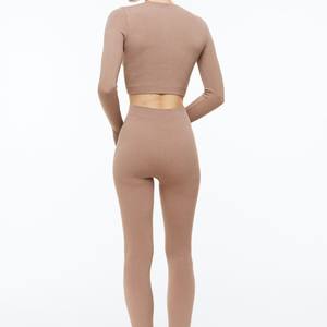 High Quality High-Waisted Seamless Women's Fitness Yoga Pants Solid <b>Pattern</b> <b>Leggings</b> with Custom Logo - Product Image 6