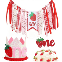Ensemble de décoration pour fête d'anniversaire et de Noël sur le thème de la fraise, premier anniversaire d'enfant, tissu durable, drapeau, couronne, chapeau