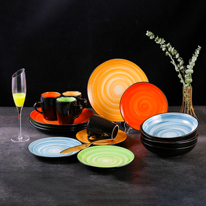32 pièces échantillon disponible <span class=keywords><strong>vaisselle</strong></span> chine européen italien japonais nordique luxe style fête cuisine assiettes dîner ensemble <span class=keywords><strong>vaisselle</strong></span> <span class=keywords><strong>vaisselle</strong></span> en céramique - Product Image 4