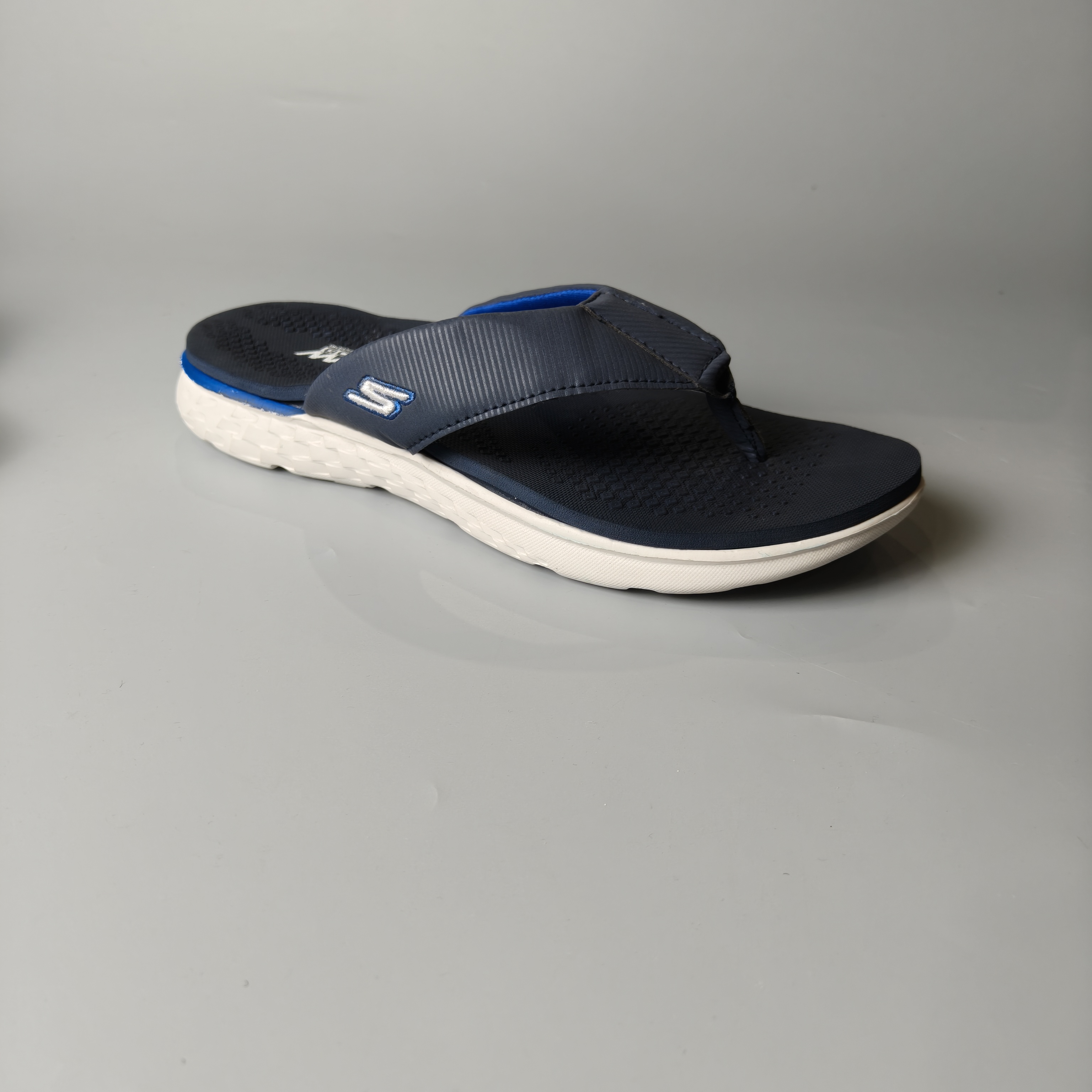 max flip flops mens