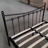 Cadre de lit métallique de grande taille, plateforme Queen moderne avec tête de lit, Support de Slat en bois noir, cadre métallique en fer robuste