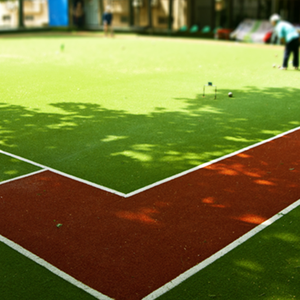 Des échantillons de gazon pour terrains de sport multifonctionnels variés, offrant une excellente durabilité et résistance aux intempéries, sont disponibles gratuitement. - Product Image 6
