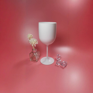 Verre à vin rouge/verre à <span class=keywords><strong>champagne</strong></span> 480 ml en plastique PP PS acrylique transparent de style minimaliste, emballage en boîte en carton blanc <span class=keywords><strong>MOET</strong></span> - Product Image 4