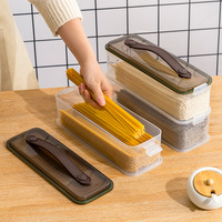 Conteneur de cuisine en plastique sans BPA, hermétique, empilable, avec compartiment de mesure latéral et support à pâtes, emballé en carton