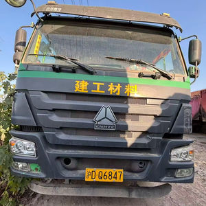 Camión volquete HOWO 8*4 usado, precio económico, excelente rendimiento. Camión volquete HOWO usado en venta, 12 neumáticos. - Product Image 1