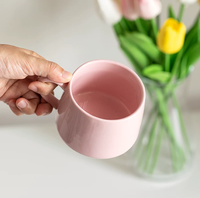 Mug Keramik Porselen Kapasitas Besar Warna Pink Lucu Bentuk Perut Ramah Lingkungan untuk Pasangan, Dapat Dikustomisasi Logo dan Pola