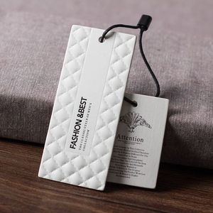 Etiquetas de ropa de papel con logotipo de lujo personalizado, estampado en caliente, tarjeta de visita, etiqueta de precio en relieve, etiqueta colgante con cuerda para ropa - Product Image 3