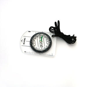 Regla de Mapa con Brújula Transparente Portátil para Exteriores con Correa para Colgar, Herramienta de Navegación de Plástico para Senderismo de 70 mm x 48,5 mm - Product Image 1