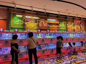 ตู้คีบตุ๊กตาหยอดเหรียญ ของเล่นเกมส์อาร์เคดน่ารักสำหรับเด็ก - Product Image 5