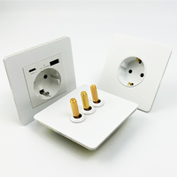 Interrupteur à bascule de haute qualité en acier inoxydable peint en blanc mat, de qualité supérieure, conforme aux normes européennes et britanniques, avec prise de charge USB C