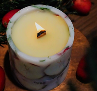 Coffret Cadeau Bougie Parfumée Pomme Sauvage Faite à la Main en Cire de Soja, Parfum Longue Durée pour la Maison, les Chambres, Anniversaires, la Fête des Pères, Diwali