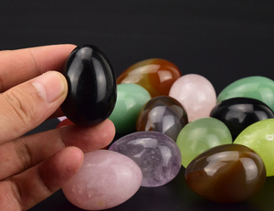 En gros naturel sculpté améthyste oeufs de jade, kegel yoni oeufs pour l'exercice vaginal - Product Image 4