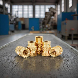 น็อตหกเหลี่ยมเกลียวทองเหลือง M3 แบบมีร่องลาย  ผิวธรรมชาติ  คลาส 4.8 เกลียวเต็มตัว ยี่ห้อ GUBO  แบบขันไขว้ สำหรับยานยนต์ - Product Image 6