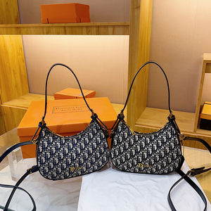 Sac à main en PU de haute qualité, modèle 2025. Avec des motifs géométriques. Conçu par un designer de marque de luxe.2705 - Product Image 1