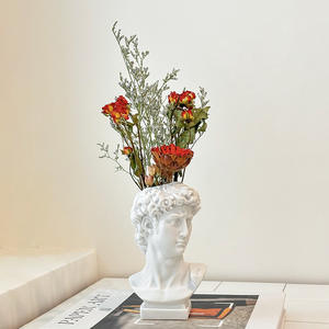 Porte-stylo créatif nordique en résine et vase bureau et dortoir ornements <span class=keywords><strong>de</strong></span> <span class=keywords><strong>stockage</strong></span> <span class=keywords><strong>de</strong></span> bureau <span class=keywords><strong>Internet</strong></span> célébrité Photo décor - Product Image 6