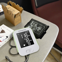 TRANSTEK Tensiomètre sans fil 4G télémédecine en un clic tensiomètre brassard pour la maison ou la station de télémédecine