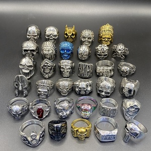 Bague Vintage en Acier Inoxydable pour Hommes, Incrustation de Diamants Bleus Taillés, Style Franc-Maçon Nouvelle Tendance, Style Éternité - Product Image 3