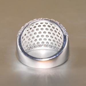 Anello con Design a Mezza Fascia, Stile Elegante per Donne - Product Image 6
