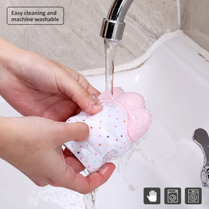 Bebé impermeable recién nacido personalizado <span class=keywords><strong>de</strong></span> silicona <span class=keywords><strong>para</strong></span> la dentición del bebé guante mordedor <span class=keywords><strong>manopla</strong></span> <span class=keywords><strong>para</strong></span> <span class=keywords><strong>bebés</strong></span> - Product Image 4