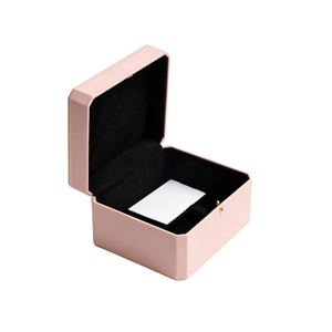 Caja de Joyería Cuadrada Rígida Ecológica de Lujo en Rosa Claro, Portátil, para Guardar Collares, Anillos y Pendientes, Estuche de Regalo para Joyería - Product Image 1