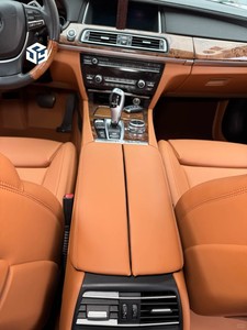Venta al por mayor fundas de asientos para coche cuatro estaciones conjunto completo Universal de cuero de lujo funda de asiento de coche para Kia/Tesla/BMW/<span class=keywords><strong>Audi</strong></span> - Product Image 4