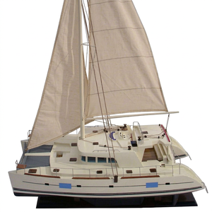 Modèle de Yacht à Voile Catamaran LAGON 500 - Décoration Nautique en Bois d'Acacia Peint du Vietnam, Cadeau pour la Maison - Product Image 1