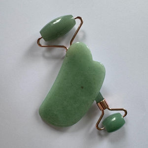 เครื่องนวดผิวหินหัวใจธรรมชาติ guasha หยกเขียว guasha ขูดเครื่องนวด Aventurine หยก guasha - Product Image 4
