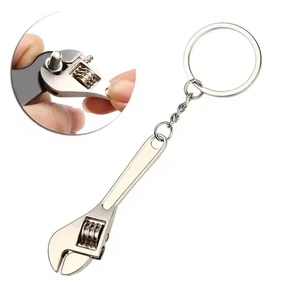 Portable <span class=keywords><strong>Mini</strong></span> multifonction universel réglable outil à main personnalisable bricolage porte-clés poli métrique OEM Portable <span class=keywords><strong>Mini</strong></span> <span class=keywords><strong>clé</strong></span> - Product Image 3
