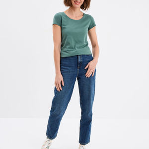 Lightweight Breathable Anti-Wrinkle Short Sleeved Neck Cotton Tee Clean Finish Minimal Seam <b>Detail</b> Tailored Women Modern Casual - Product Image 3