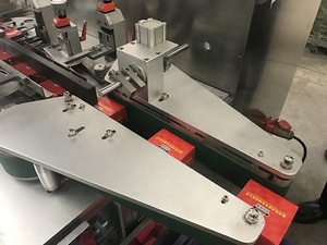 全自动高速立式纸箱包装食品披萨瓶肥皂手套吸塑纸盒装盒机 - Product Image 4