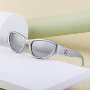 Gafas de Sol Unisex Estilo Ojo de Gato, Marco de PC, Protección UV400 Clase 2, Detalle de Estrella, Estilo Y2K, XH-98039 - Product Image 4