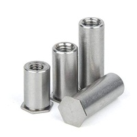 Écrous à riveter pleins en acier au carbone, à tête plate, inserts filetés, classes 4.8 et 6.8, plage de préhension 2-4, pour assemblage de tôles