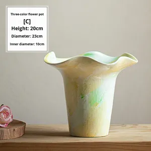 Vaso per Fiori in Ceramica Creativo a Tre Colori, Stile Moderno Minimalista di Lusso per Composizioni Floreali - Product Image 6