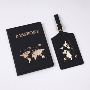 Étui de passeport en cuir PU avec logo personnalisé et design de carte, et ensemble d'étiquettes de bagage - Product Image 1