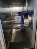 Système de climatisation central monté au sol Eau réfrigérée Unité de traitement de l'air Moteur de ventilateur EC Économie d'énergie pour le chauffage de refroidissement