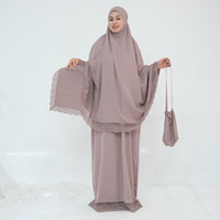 Dubai Turkish Lace Edge Design Solid Color Hijab Prière Mat Storage Bag and Skirt 4-Piece Prayer Set