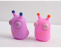Jouets anti-stress sensoriels BT Novelty Green Worm Squeeze Ball pour enfants et adultes, cadeaux pour fêtes d'anniversaire