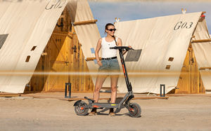 Patinete Eléctrico Plegable G2 Ultra, Stock UE, Batería 52V 20.8Ah, Autonomía 60KM, Neumáticos de 10 Pulgadas, Impermeable IPX4, Marco de Aluminio, Inteligente - Product Image 4