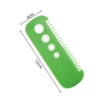 Keukenhulpjes Accessoires Efficiënte Professionele 4-gaats Handmatige Draagbare BPA-vrije Groene Plastic Kruidenschiller Kam Bladafsnijder