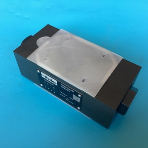 Vannes à plaque sandwich hydrauliques CPOM3DDV CETOP 05 D05 à commande pilote 350 bars pour presse hydraulique - Product Image 5