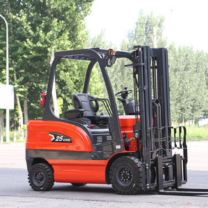 Chariot élévateur tout-terrain 3 tonnes à batterie lithium, chariot élévateur à longue autonomie pour la manutention logistique - Product Image 2