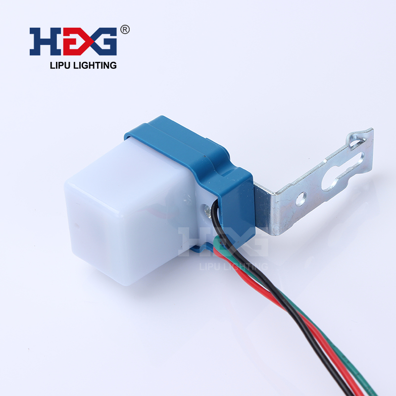 10A 220V Automatic Street Light Switch - Auto On/Off Control For Outdoor Lighting