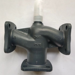 วาล์วผสม/เปลี่ยนทิศทางแบบ 3 ทาง รุ่น VXF47.65, PN16, DN65, เหล็กดัด, Kvs 63, ปริมาณเท่ากัน, อุณหภูมิปานกลาง 1~95 องศาเซลเซียส - Product Image 4