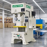 Presse à estamper mécanique de 110 tonnes pour tôles métalliques industrielles avec moteur et pompe à roulement
