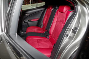 <span class=keywords><strong>Lexus</strong></span> <span class=keywords><strong>UX</strong></span> 2020 200 F SPORT Euro VI NA SUV Compacto de Segunda Mano, <span class=keywords><strong>150</strong></span>-200 CV, 200-300 Nm, CVT, 40000 km, Volante a la Izquierda, Lujo, Gasolina, Techo Solar - Product Image 6
