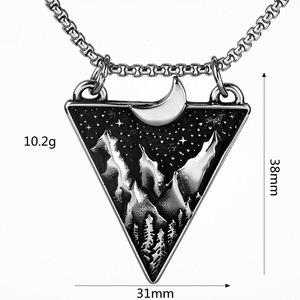 Collier pendentif triangle en acier inoxydable pour homme avec motif montagne et forêt, asymétrie géométrique, bijou cadeau pour vêtements - Product Image 5