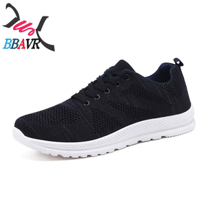 Chaussures de sport pour homme, chaussures de course pour homme, mode décontractée, antidérapantes, noires, pour l'extérieur - Product Image 1