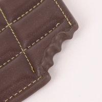 Breloque de sac en forme de chocolat en gros, pendentif en similicuir, accessoire porte-clés pour intérieur de voiture, pochette zippée, boîte cadeau