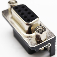 DB9 RS232 Seri Adaptör Erkek/Dişi Cinsiyet Değiştirici 9-Pin D-Sub Vidalı Terminaller