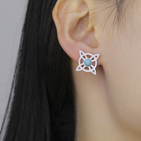 Boucles d'oreilles en acier inoxydable Wicca Triquetra Celtics Noeud Amulette Zircon Bijoux pour femmes Cadeaux